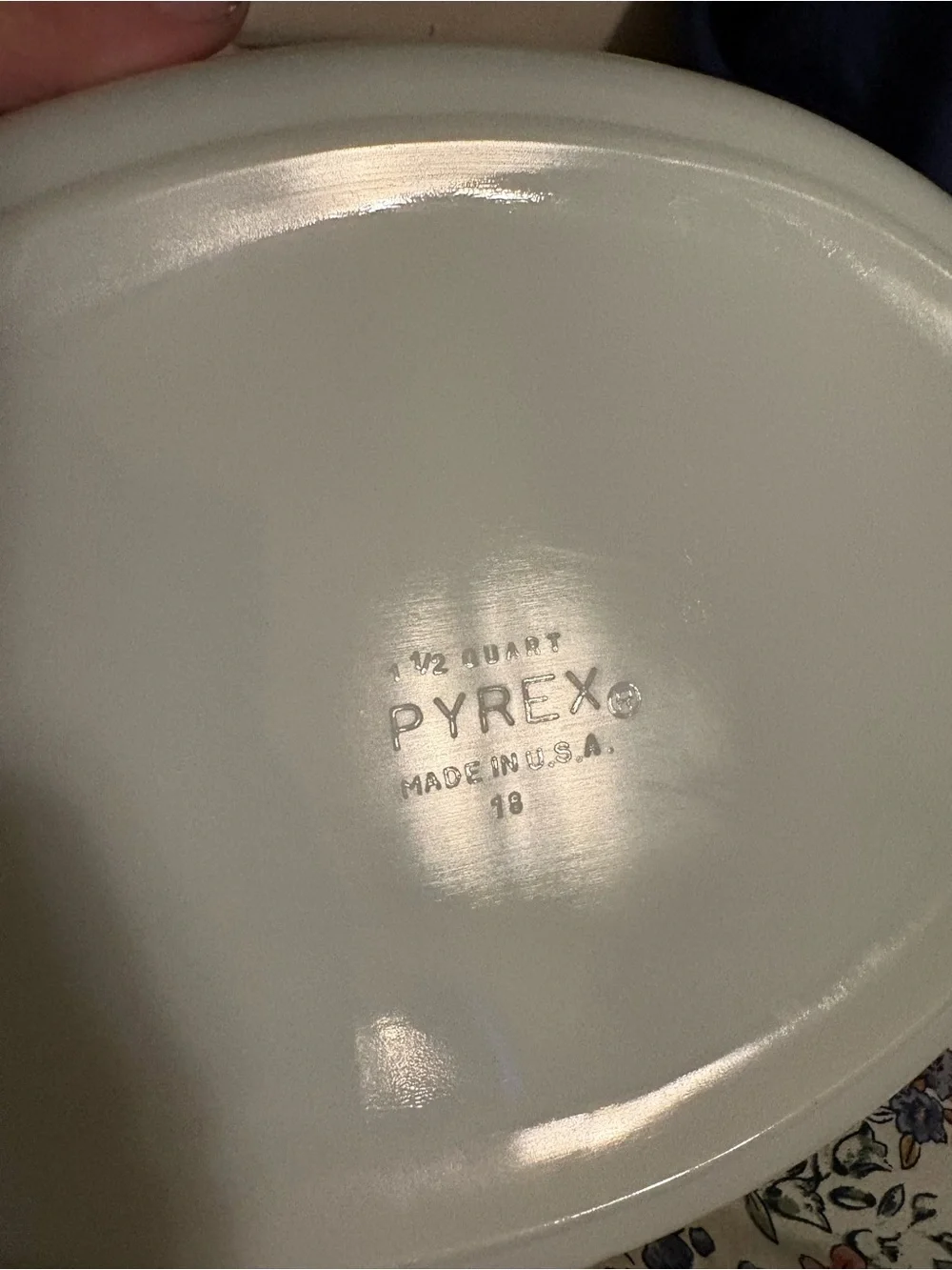 444- royal wheat 1.5qt divided baking dish